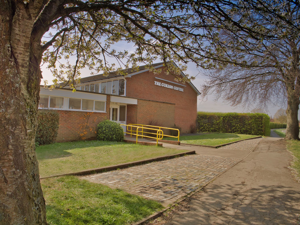Images of The Curzon Centre in Beaconsfield
